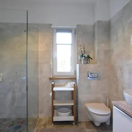 Comfortable With A Private Garden