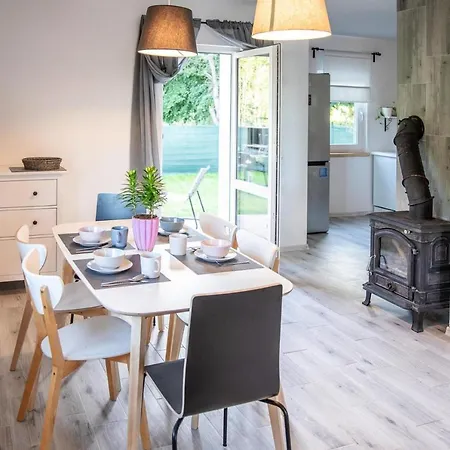 Comfortable With A Private Garden بيت للعطل Debina (Ustka)